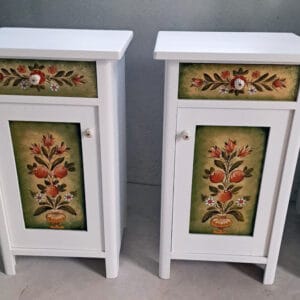 Reunica obnova starega pohištva obnovljena omarica